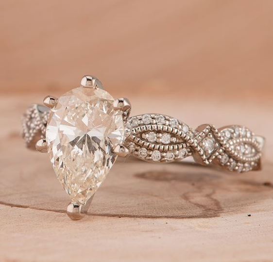 pear cut engagement ring