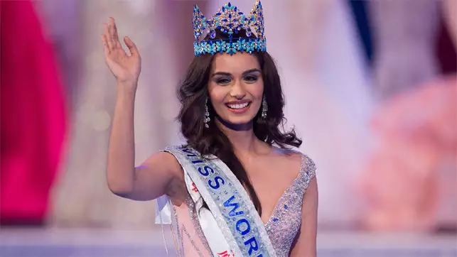 Manushi Chhillar