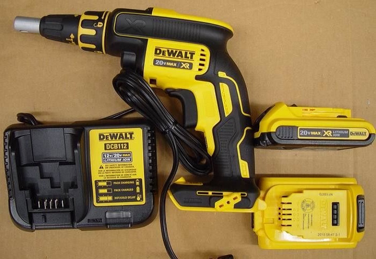 DeWalt Battery Charger