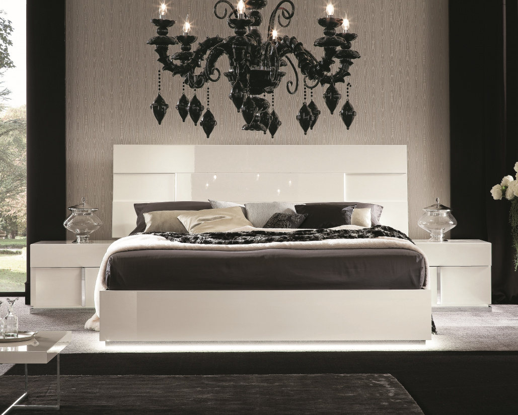 Italian Bed