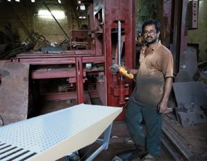 Vibrating Table Manufacturer in Kolkata