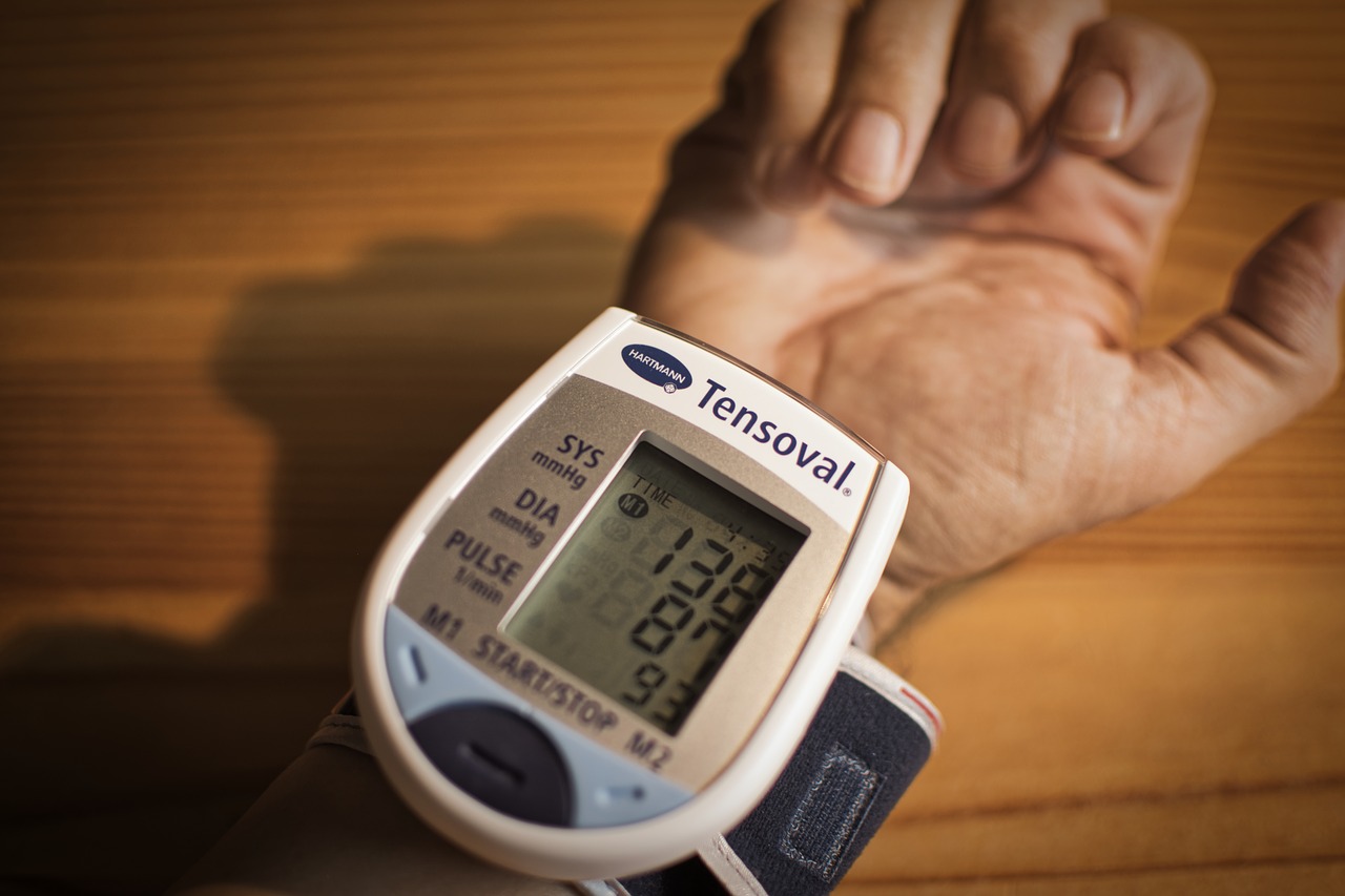 Blood pressure monitor