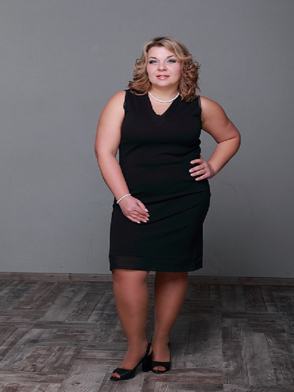 Plus size black dresses