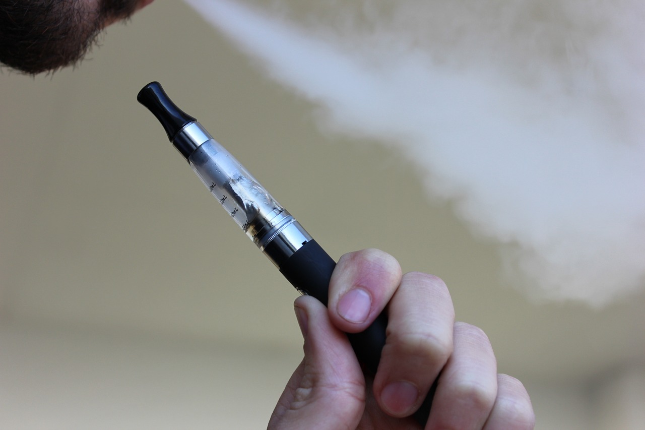 e-cigarette vaping