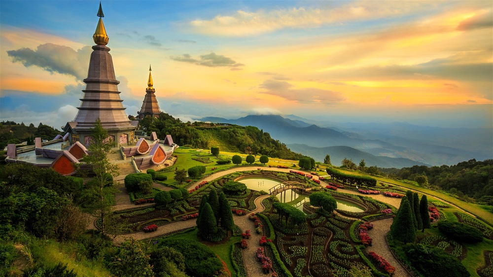 chiang mai travel addict