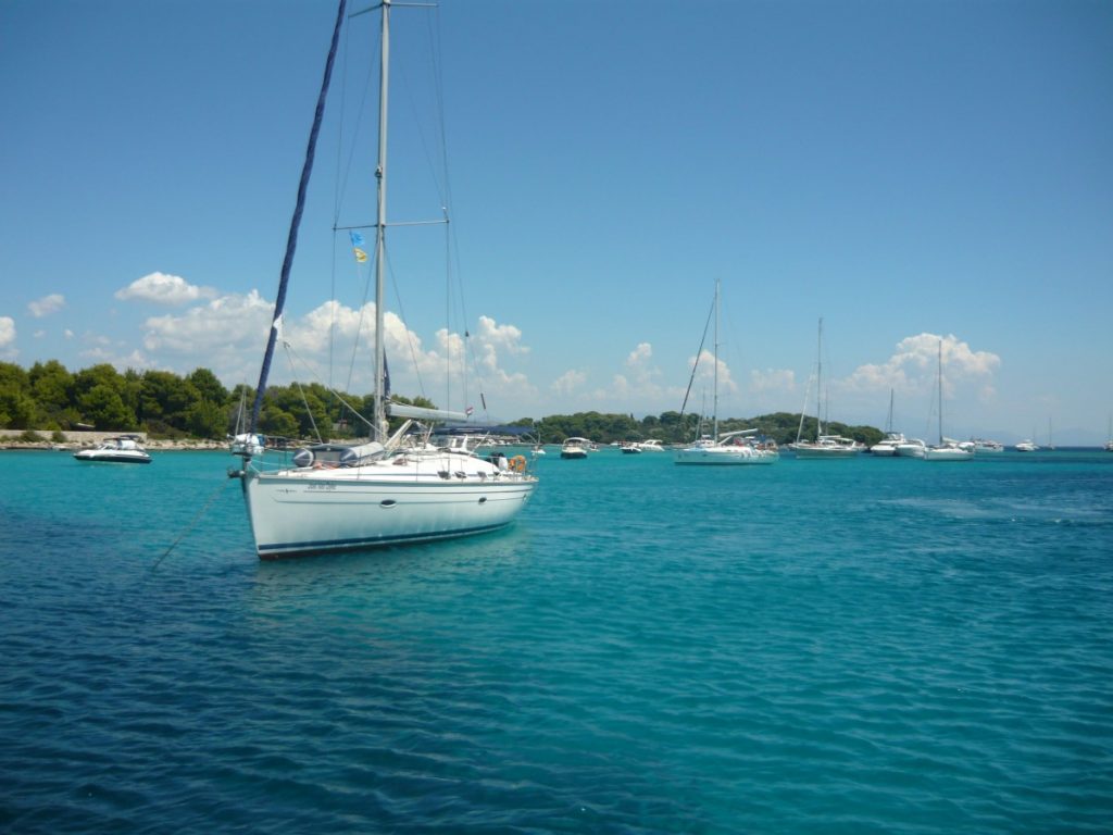 Sailing_Whitsundays