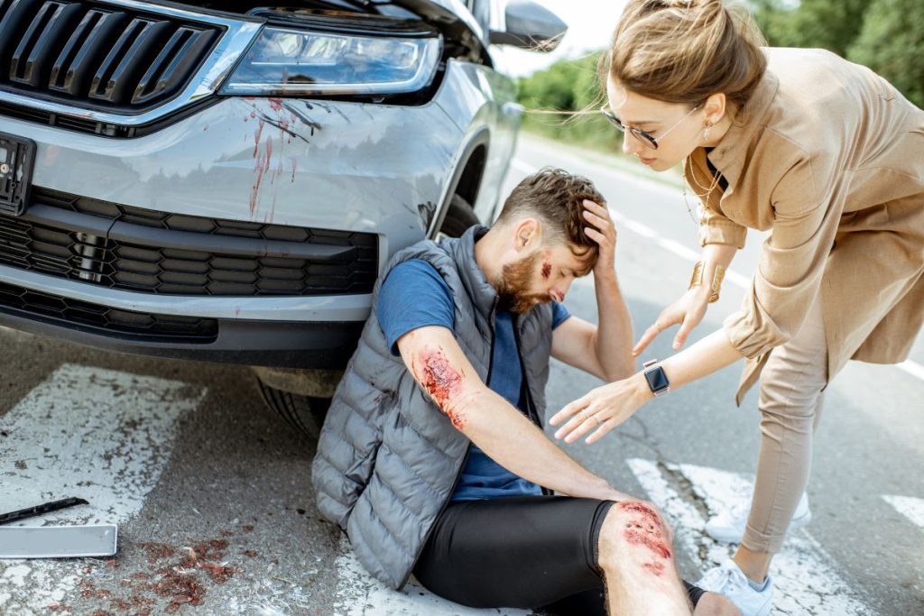 5 reasons how a personal injury lawyers can help you