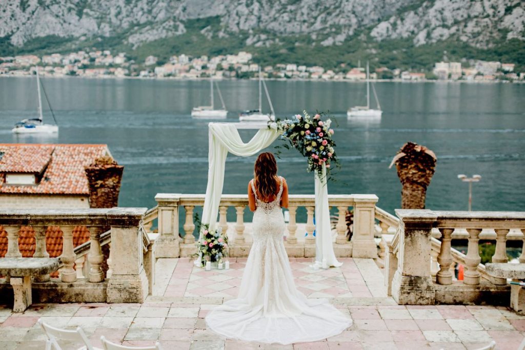 lakeside wedding