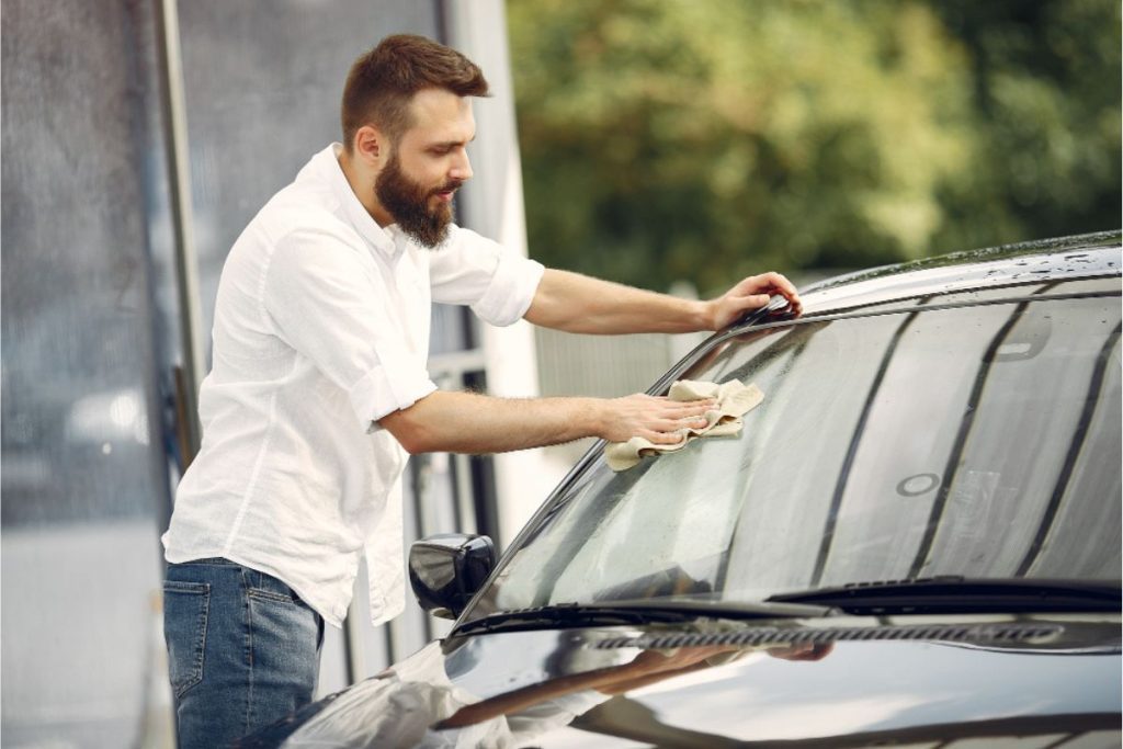 How to Care for Your Freshly Replaced Windshield ?