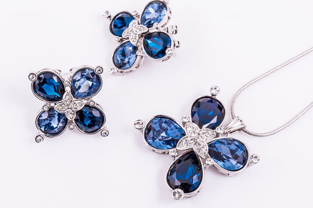 Sapphire Jewelry