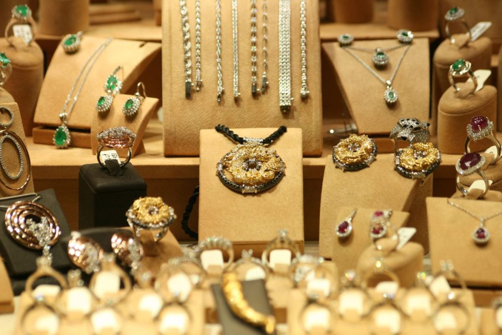 Celebritizzle Jewelry Trends