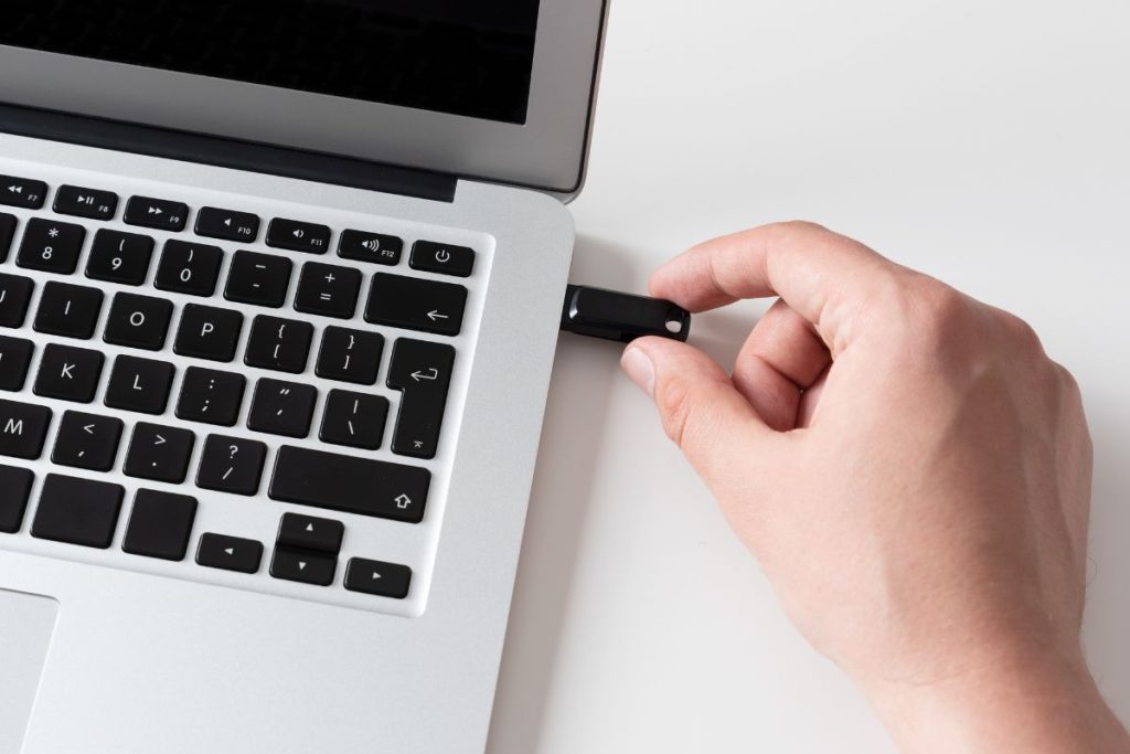 How to Recover Deleted Files from USB