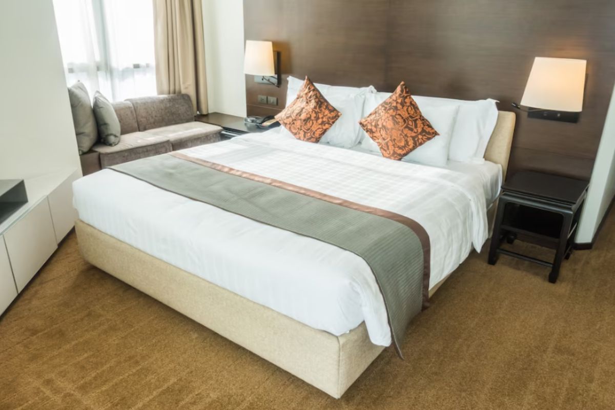 Wood Platform Bed