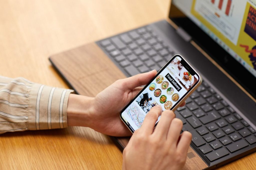 grocery delivery app development