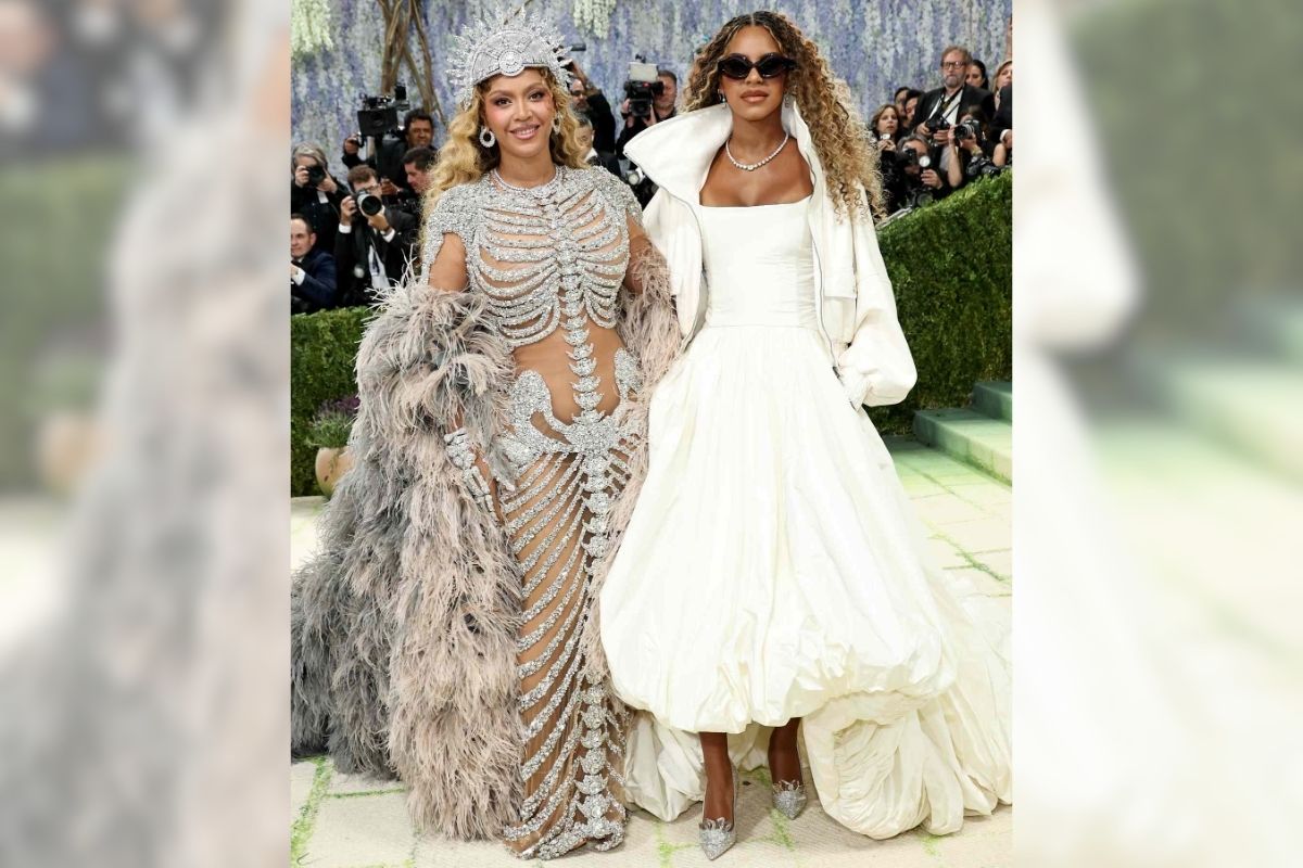 Blue Ivy with Mom Beyoncé